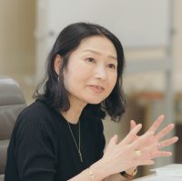 多田绫子的形象。